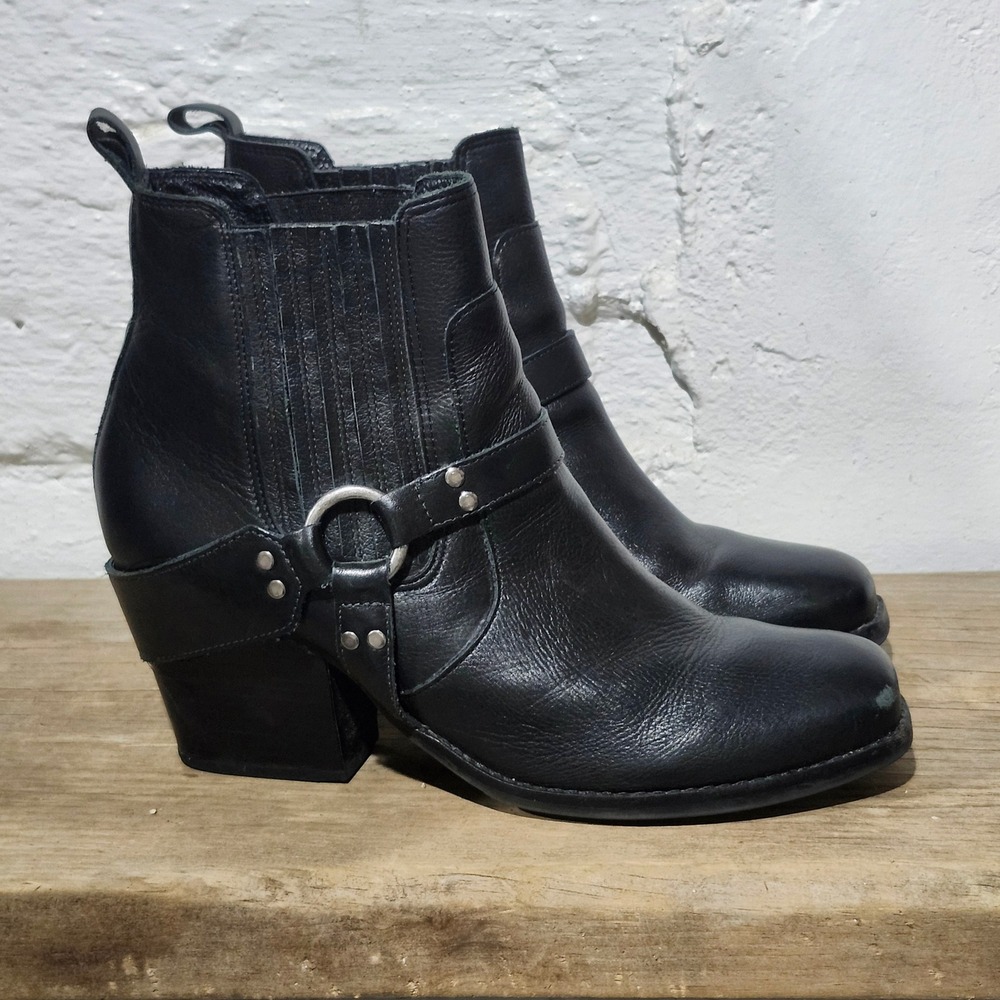 Matisse Jasmin Black Leather Harness Ankle Boots Square Toe Block Heel Women 10M
